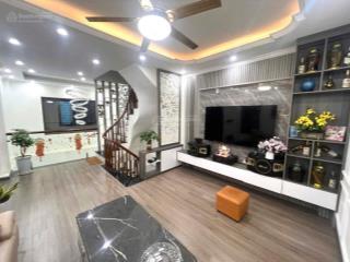 Bán nhà đẹp yên lũng  sát đại lộ thăng long  tặng full nội thất  sổ vuông đẹp