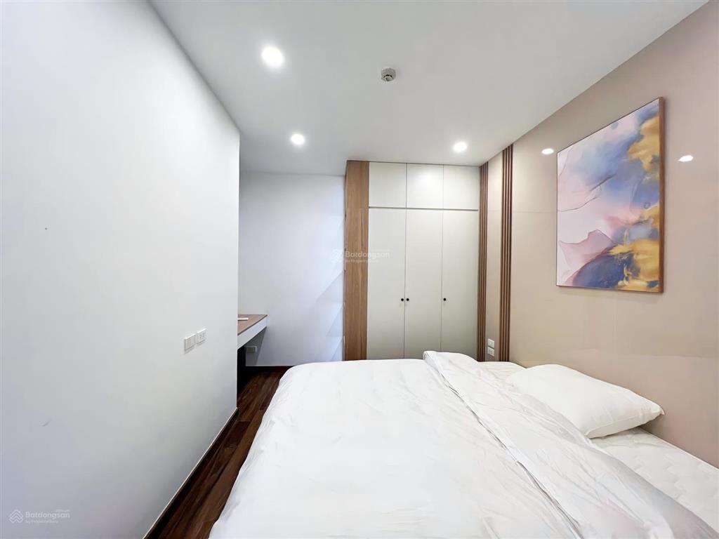 Cho thuê căn hộ cao cấp the minato residence tầng cao view đẹp, full nội thất