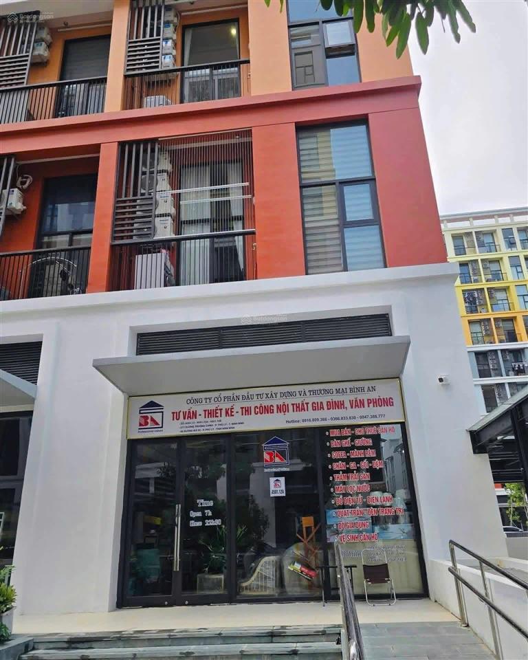 Shop khối đế 2 tầng sở hữu lâu dài 3,9 tỷ, chiều cao 7m, tiếp cận 12.000 cư dân.  0919 561 ***