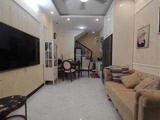 Gia chủ cho thuê nhà nguyên căn phố chợ khâm thiên q. đống đa 30m2 4 tầng, tiện nghi hiện đại