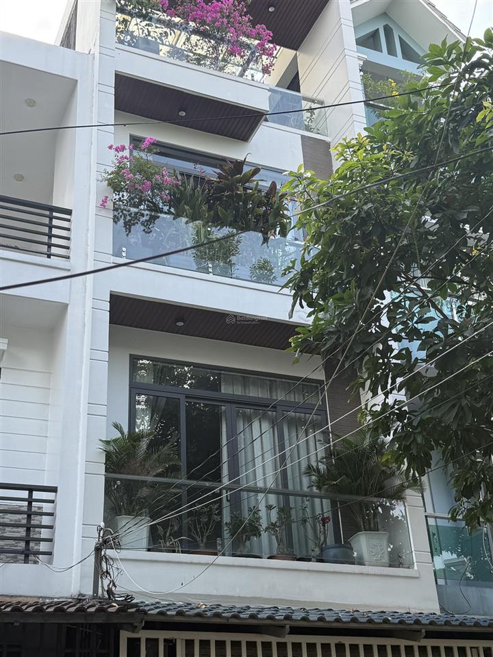 Nhà bán view công viên gò vấp  hẻm xe tải  khu dân trí cao