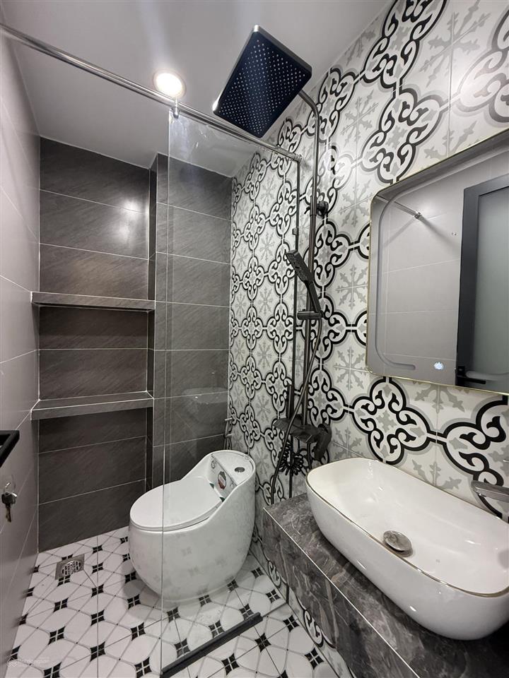 Mới xây cổ điển pha hiện đại  ngang hiếm hơn 7m quang trung gò vấp