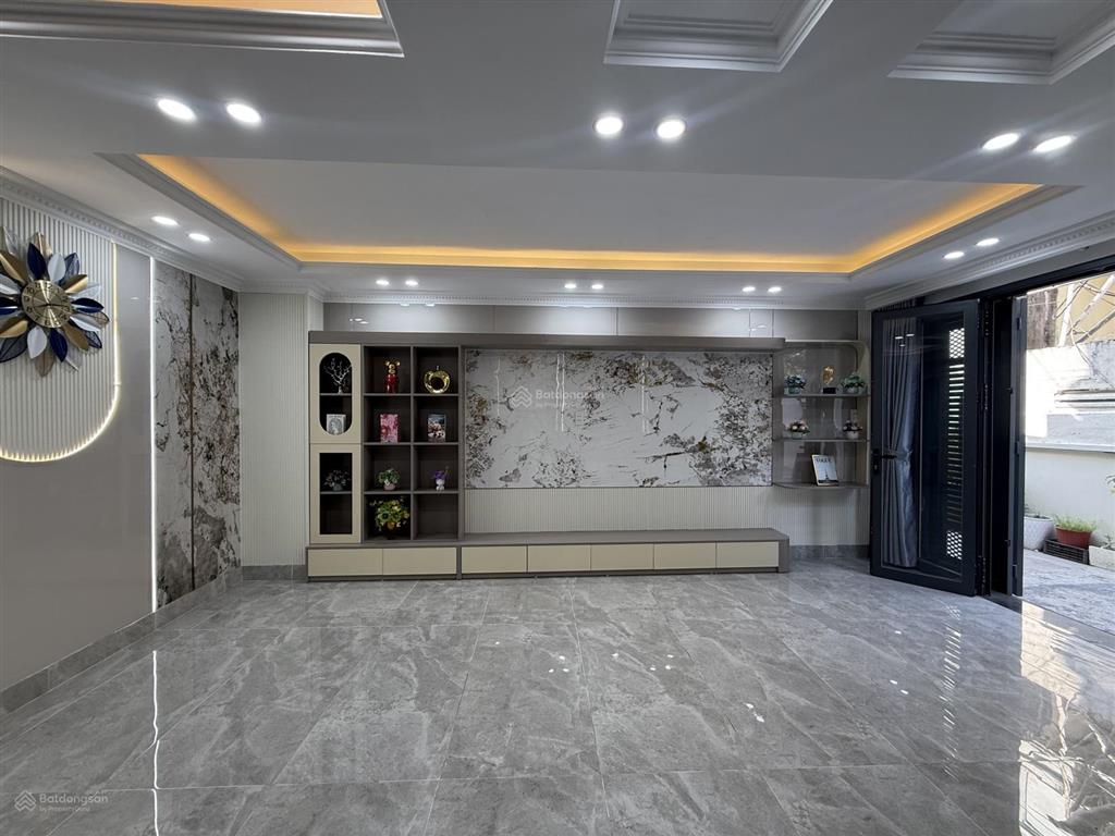 Mới xây cổ điển pha hiện đại  ngang hiếm hơn 7m quang trung gò vấp