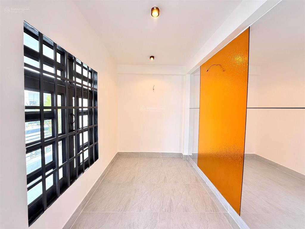 Nhà 4 tầng btct hẻm xe hơi thông các ngã  7,99tỷ  ngay công viên làng hoa