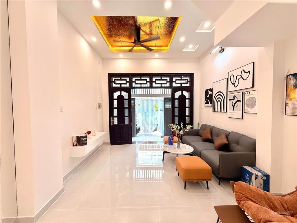 Nhà 4 tầng btct hẻm xe hơi thông các ngã  7,99tỷ  ngay công viên làng hoa