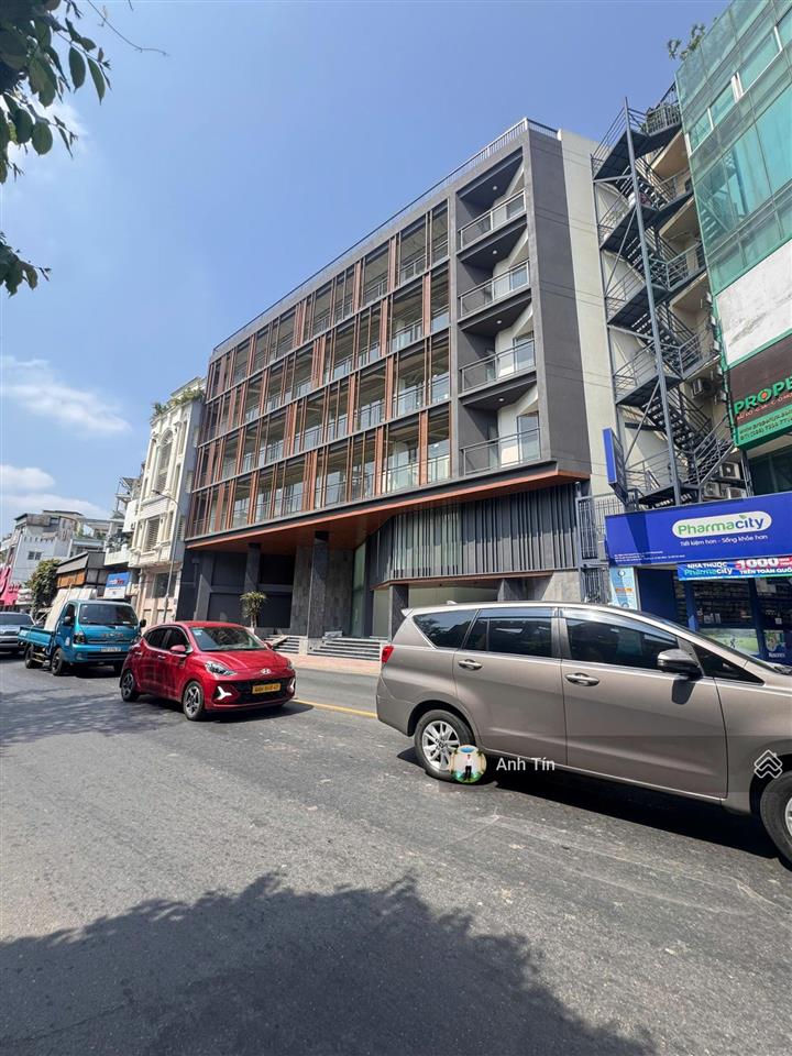 Dt 14m x 21m (282m2) tòa nhà văn phòng 5 tầng ,mặt tiền ngay nguyễn sơn khu họ lê , giá chỉ 45 tỷ