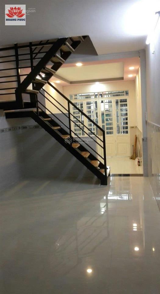 Nhà 1 trệt 1 lầu, ngay ubnd trường thọ, giá 3,8 tỷ.