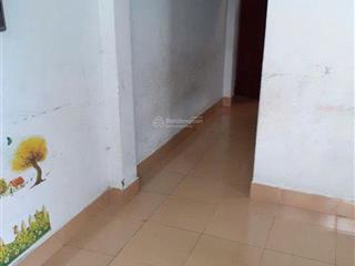 Nhà 1 trệt 1 gác, ngay trường tiểu học linh đông, giá 3,5 tỷ