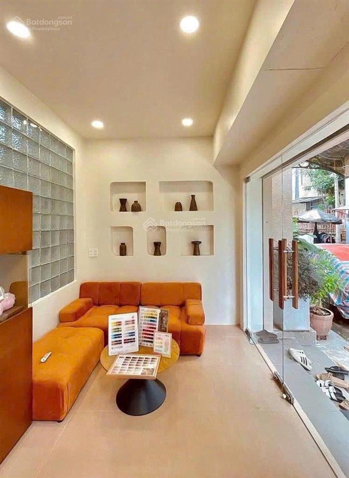 Nhà 1 trệt 1 lầu, cách tô ngọc vân chỉ 50m, giá 7,15 tỷ.