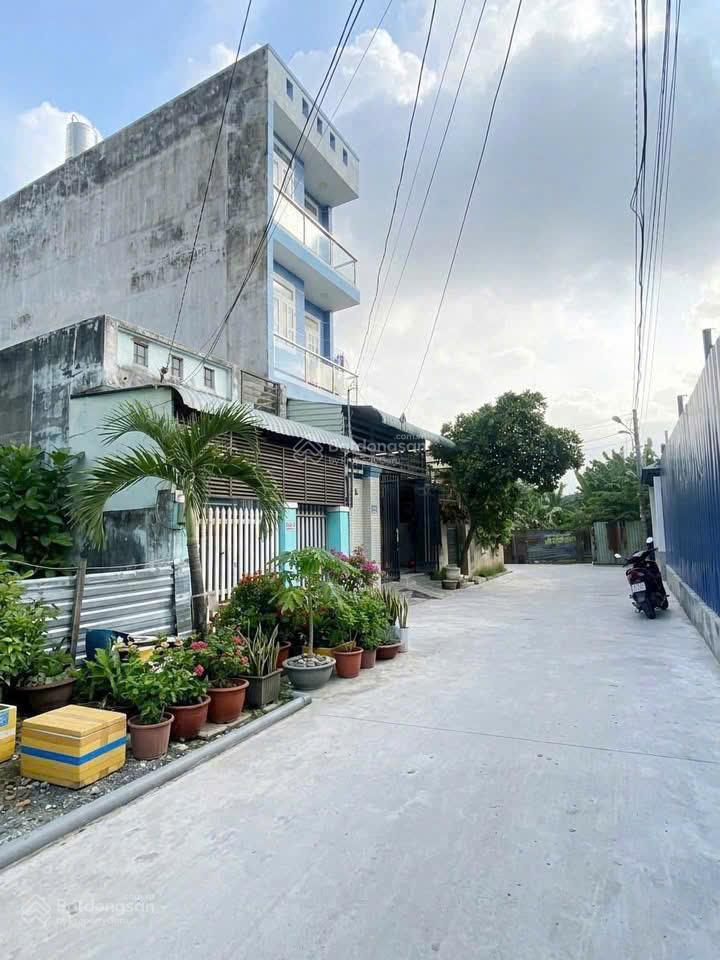 Nhà đường số 11, trường thọ, hẻm xe hơi, giá 5,6 tỷ.