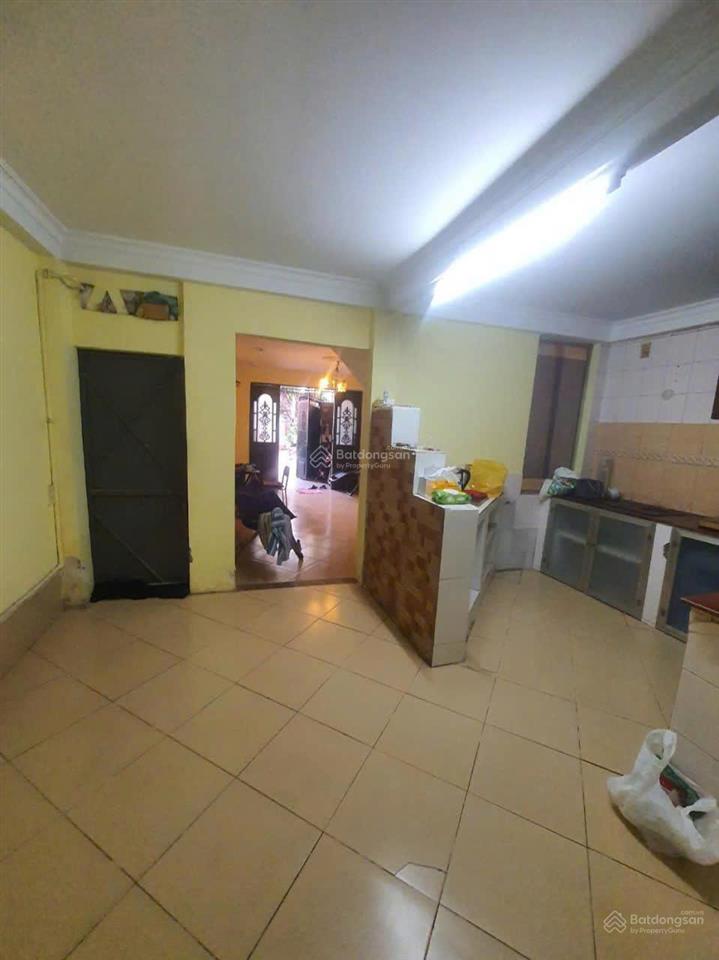 Nhà 1 trệt 1 lầu, ql13, đối diện vạn phúc city, giá 4,5 tỷ