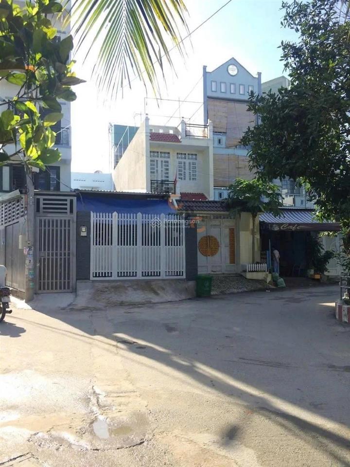 Nhà 1 trệt 1 lầu, đường số 4, đối diện khu đô thị vạn phúc city, giá 7,3 tỷ.