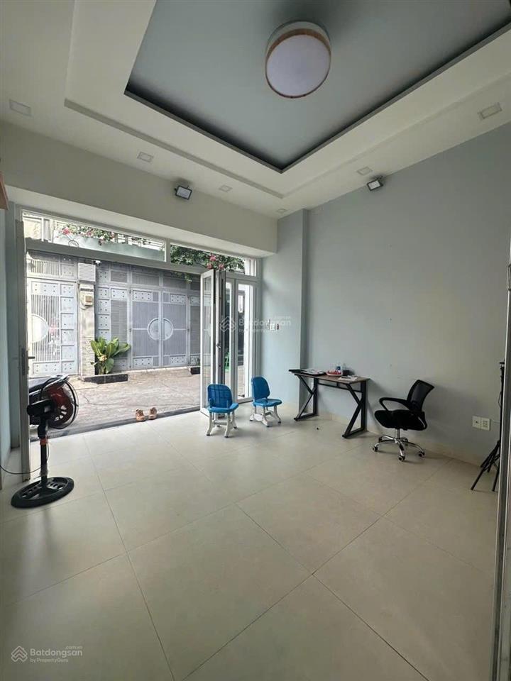 Nhà 1 trệt 1 lầu, ngay chung cư 4s, linh đông, giá 5,9 tỷ.