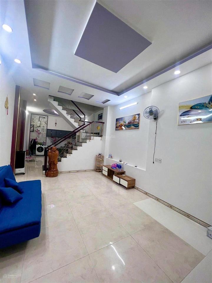 Nhà 1 trệt 2 lầu, đối diện tttm gigamall, hiệp bình chánh, giá 5,1 tỷ