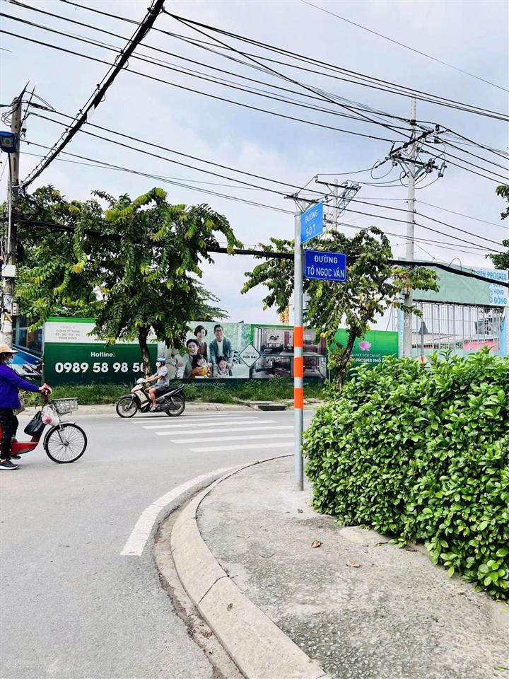 Nhà 1 trệt 2 lầu, kdc vạn xuân, tam bình, giá 6,4 tỷ
