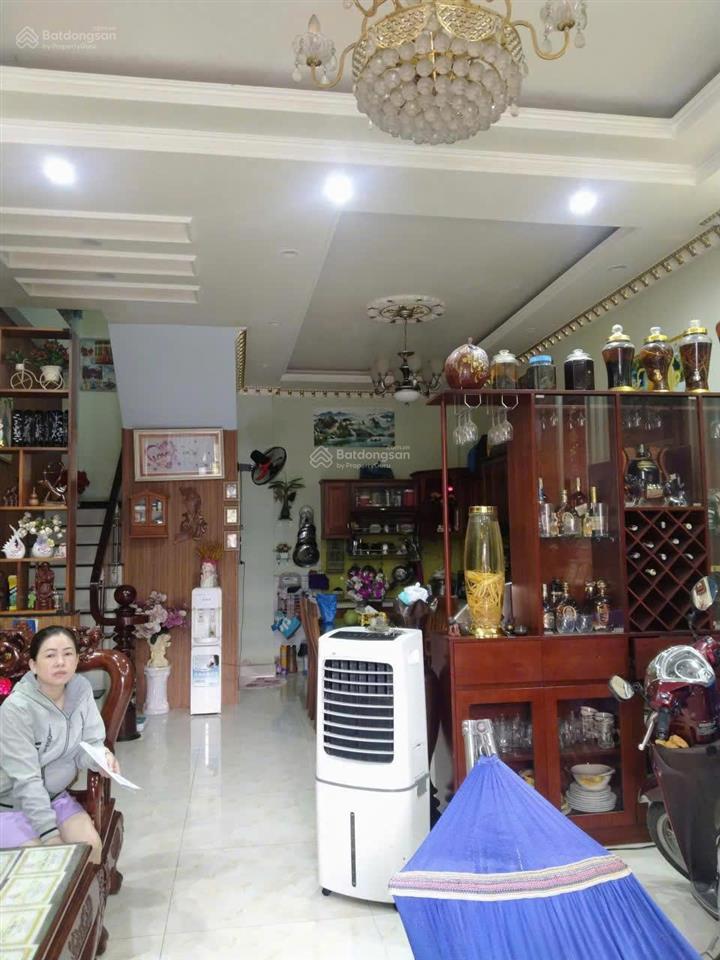 Nhà 1 trệt 2 lầu, ngay chợ hiệp bình, hiệp bình chánh, giá 5,85 tỷ