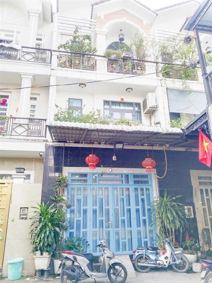Nhà 1 trệt 2 lầu, ngay chợ hiệp bình, hiệp bình chánh, giá 5,85 tỷ