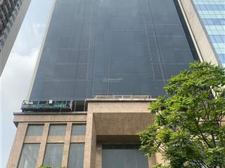 Bán toà văn phòng mặt phố liễu giai, đội cấn, ba đình, 1800m, 21 tầng, mặt tiền 30m.