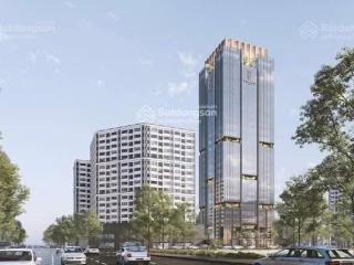 Bán toà văn phòng hạng a, 2000m2, 32 tầng hiếm có tọa lạc tại trục phố vip trung tâm quận cầu giấy
