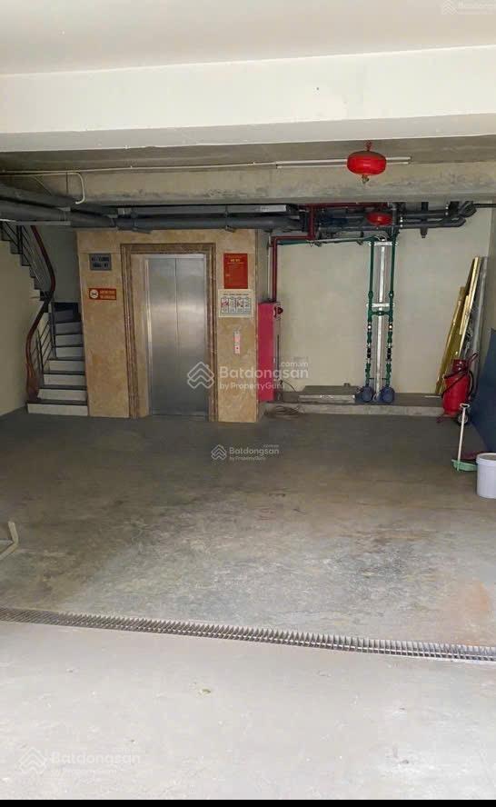 Bán toà văn phòng dọc bún  văn khê  hà đông, 110m, nhỉnh 38 tỷ vị trí vip vỉa hè ô tô tránh.