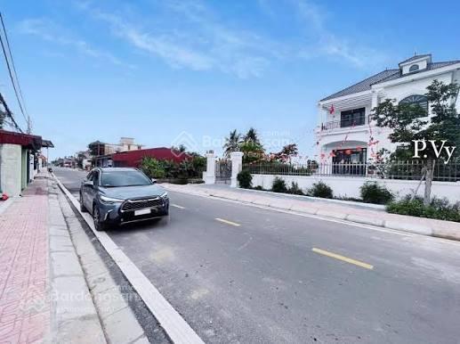 Đất mặt tiền cạnh sông thoáng, chuẩn bị có đường 50m ngang cắt qua. khu công nghiệp đang xây kế bên