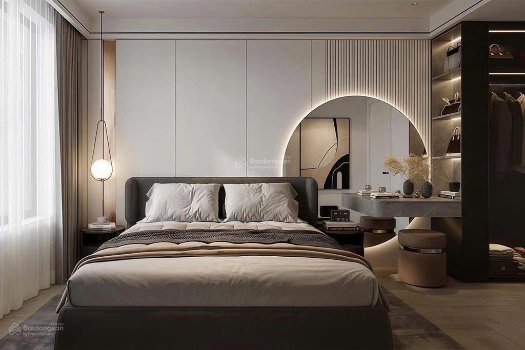 Nội thất siêu đẹp, làm mới từ a đến z. nhận nhà ở đc ngay. bến xe bên cạnh. tiềm năng tăng giá cao