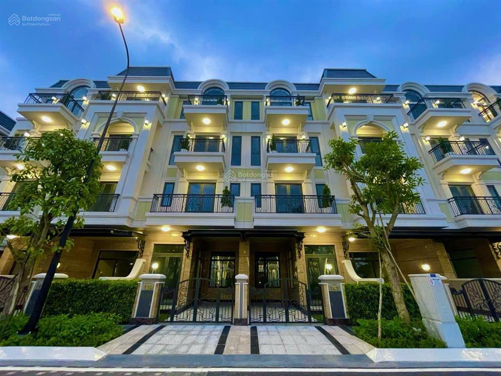 Bán căn nhà phố classia khang điền mt 18m | 100m2 | 1 trệt 3 lầu hoàn thiện | sổ hồng sẵn | 20 tỷ
