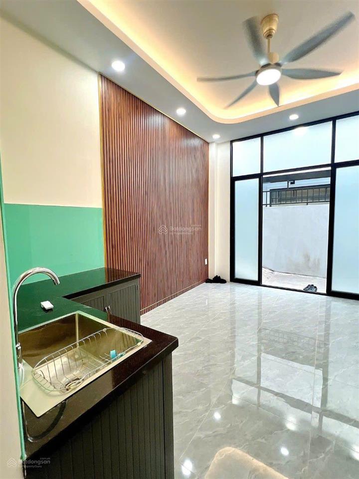 Giảm thêm 150 triệu giá chỉ còn 2,4 tỷ nhà 2 tầng mới, sổ hồng riêng, không quy hoạch, vào ở ngay.