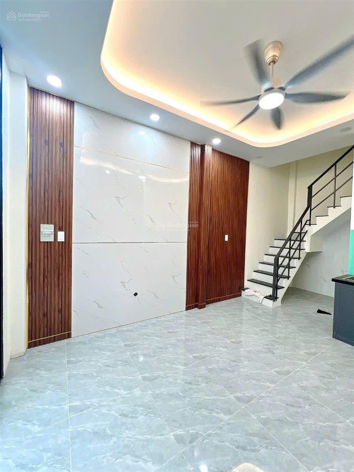 Giảm thêm 150 triệu giá chỉ còn 2,4 tỷ nhà 2 tầng mới, sổ hồng riêng, không quy hoạch, vào ở ngay.