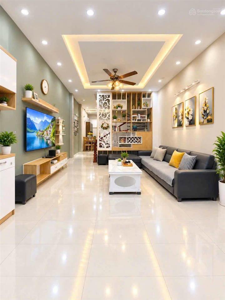 {tam trinh  minh khai} khu phân lô, ô tô đỗ cửa, dt 55m x 4 tầng, 4 ngủ, 2 mặt thoáng, tc 11,2t.y