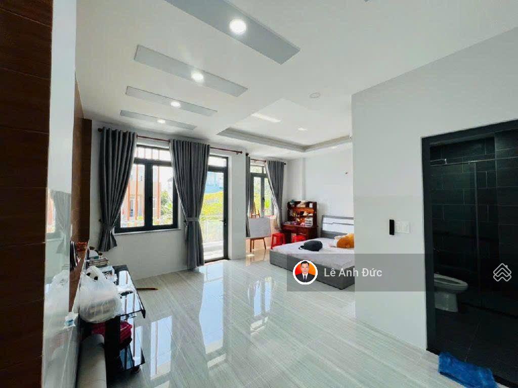 Nhà mới đẹp tặng full nội thất  ngang 6m  nhà 3 tầng hoàn công đầy đủ  hxh đỗ cửa chỉ 9 tỷ 3