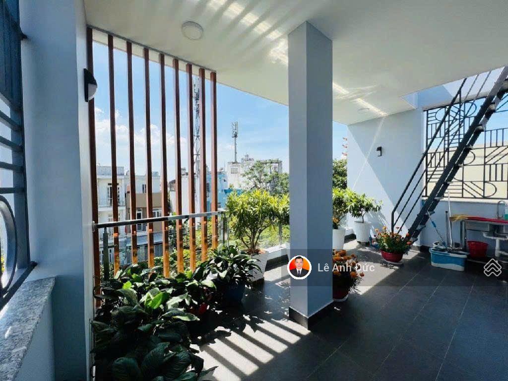 Nhà mới đẹp tặng full nội thất  ngang 6m  nhà 3 tầng hoàn công đầy đủ  hxh đỗ cửa chỉ 9 tỷ 3