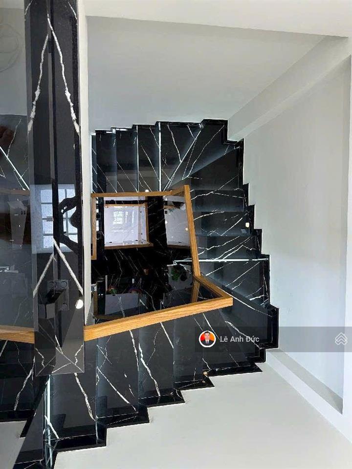 Tặng full nội thất cao cấp  bán nhà 4 tầng 2 mặt tiền trước sau ngang 6*10m hiện đại siêu hiếm