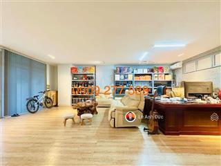 Shophouse mặt bằng lớn (8 x 17) vị trí kd tốt  nhà đẹp  giá tốt gần nguyễn duy trinh quận 2