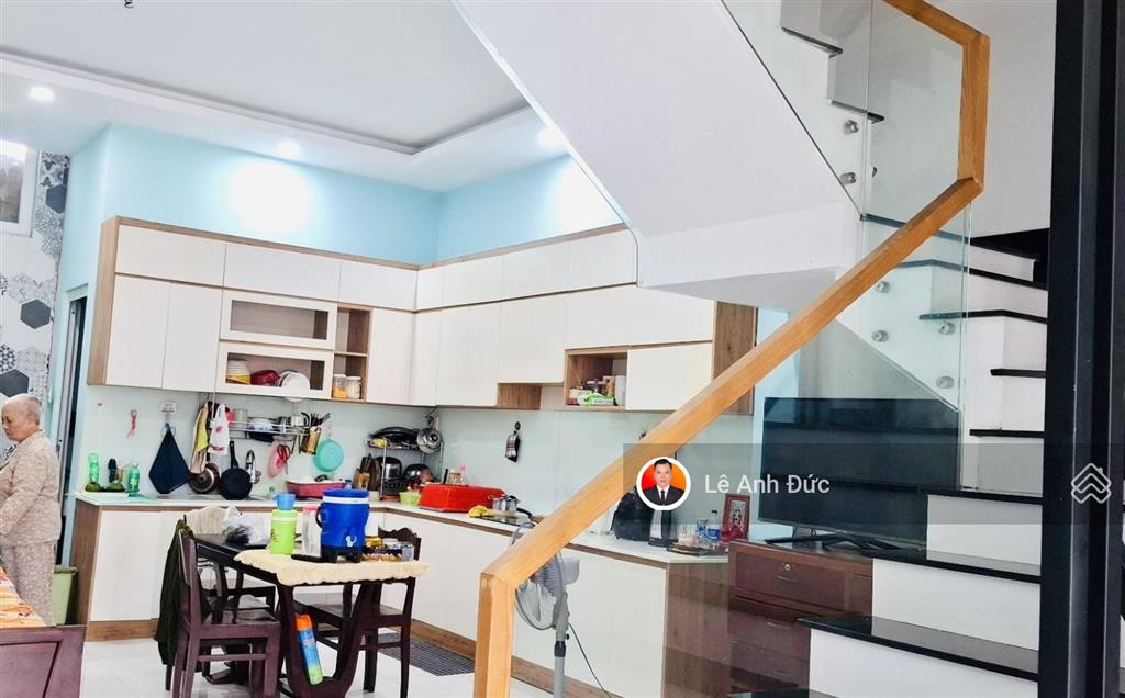 Bán nhà 3 tầng 3pn đẹp không tì vết bình trưng tây q2, ra nguyễn duy trinh 150m