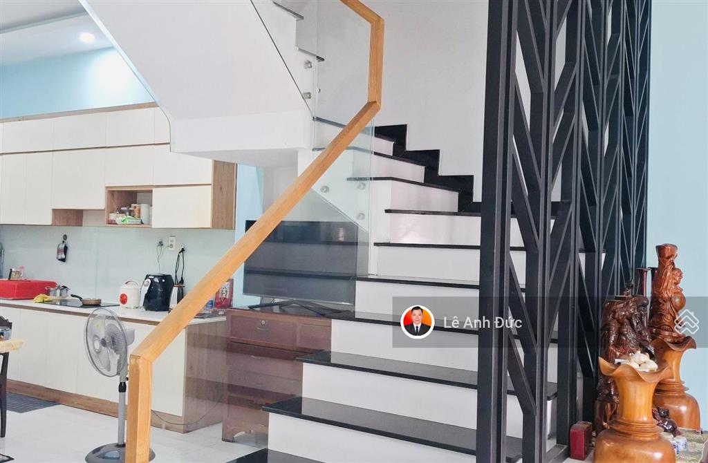 Bán nhà 3 tầng 3pn đẹp không tì vết bình trưng tây q2, ra nguyễn duy trinh 150m