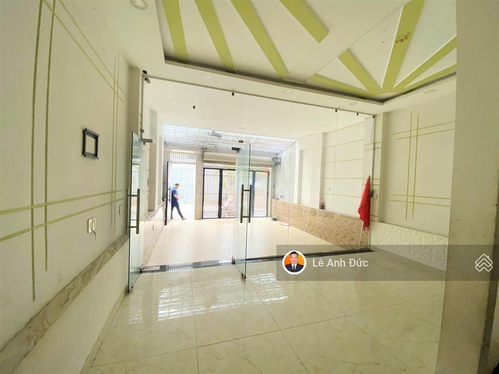 Bán nhà quận 2  khu hiếm gần trường + chợ + bệnh viện chỉ 500m, ra đường lê văn thịnh 250m
