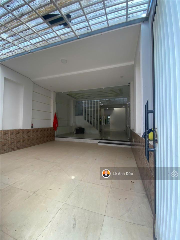 Bán nhà quận 2  khu hiếm gần trường + chợ + bệnh viện chỉ 500m, ra đường lê văn thịnh 250m
