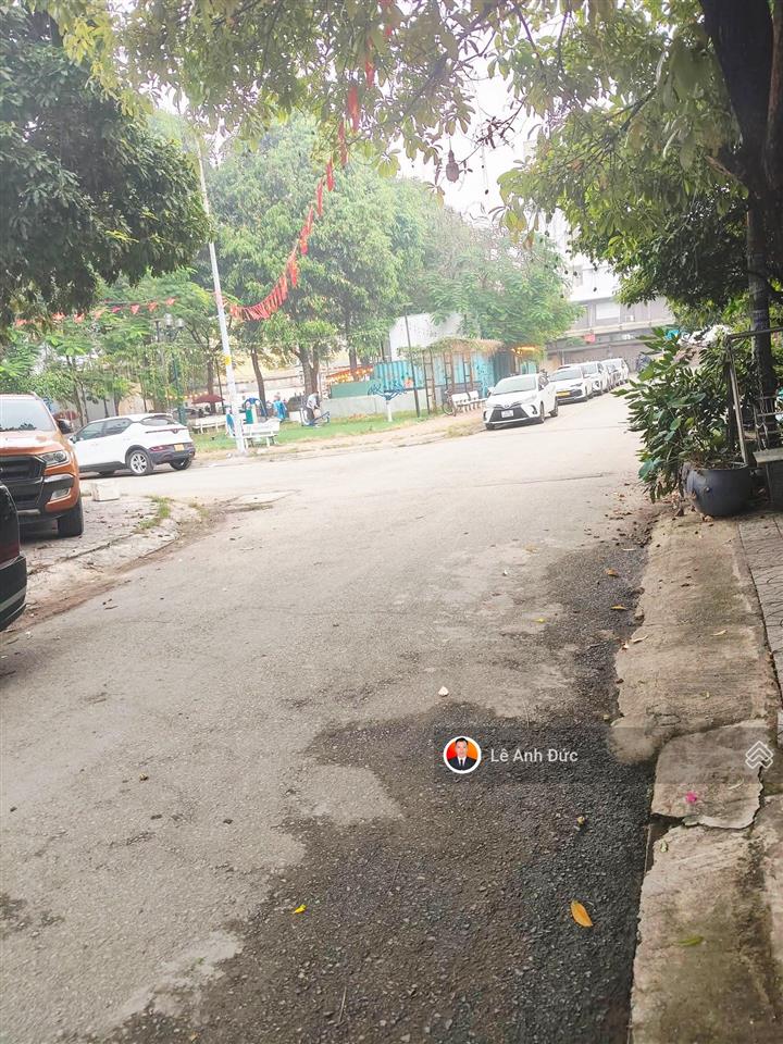 Bán lô đất còn sót lại đường 46, bình trưng, quận 2, vị trí đẹp, pháp lý rõ ràng, an ninh