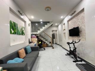 Nhà 2 mặt tiền trước sau đường số 5 thủ đức, xe hơi thông, 51m2 nở hậu, shr giá 3 tỷ 650 tl