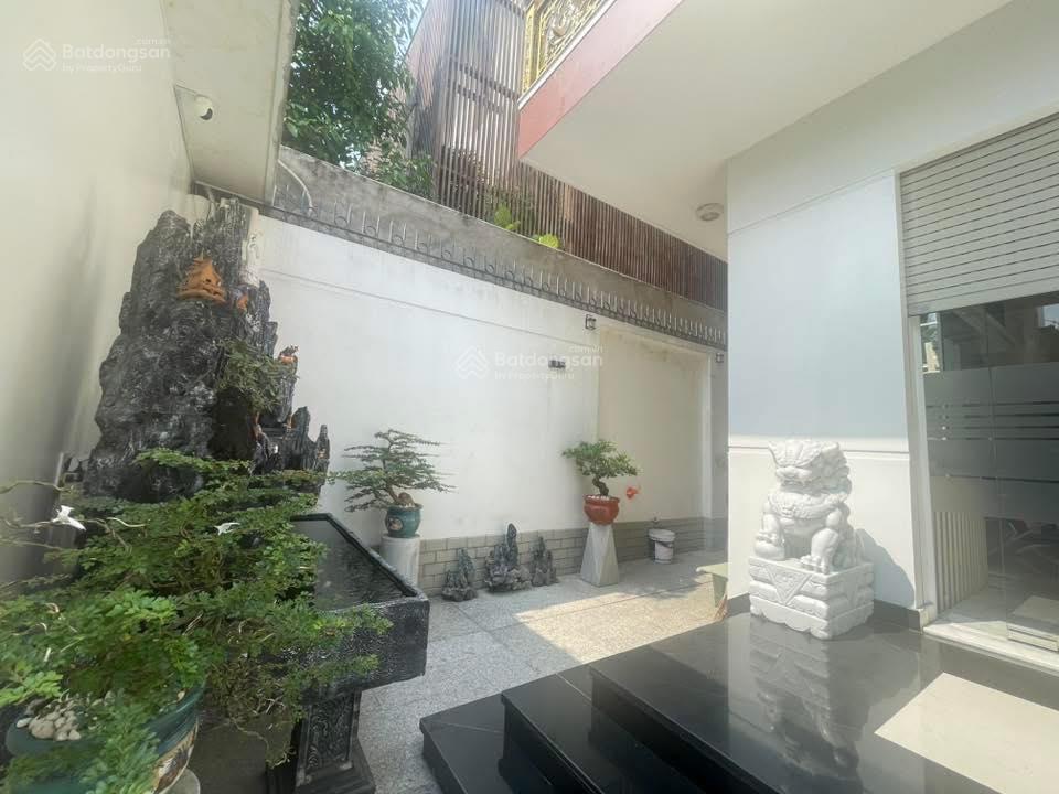 Biệt thự mt đường 32a khu ao sen  tên lửa, cách aeon chỉ 200m,10 x 20, 3 tấm + hầm xe hơi , 27 tỷ