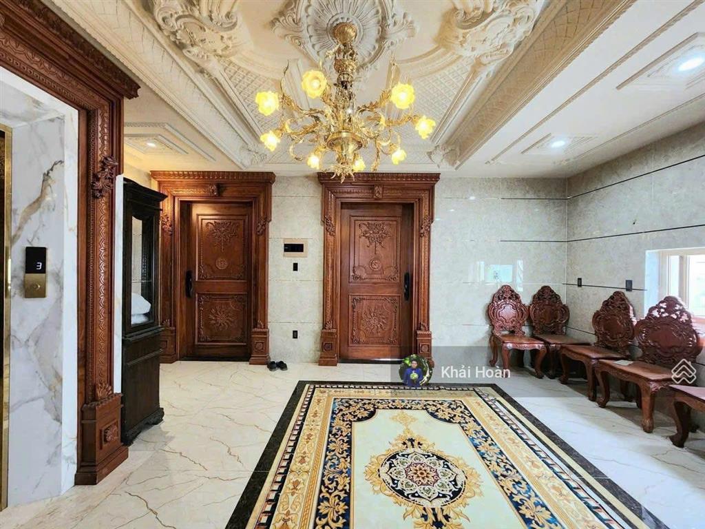 Biệt thự mtkd đường số 6 khu tên lửa, có hầm xe hơi, 4 tấm, 10x20m, nội thất cao cấp,  0934 081 ***