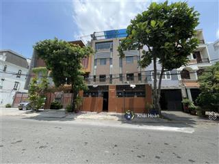 Nhà mt đường số 13 khu aeon tên lửa, bình tân 10 x 20 , 3.5 tấm, có hầm xe, thang máy, 33 tỷ (tl)