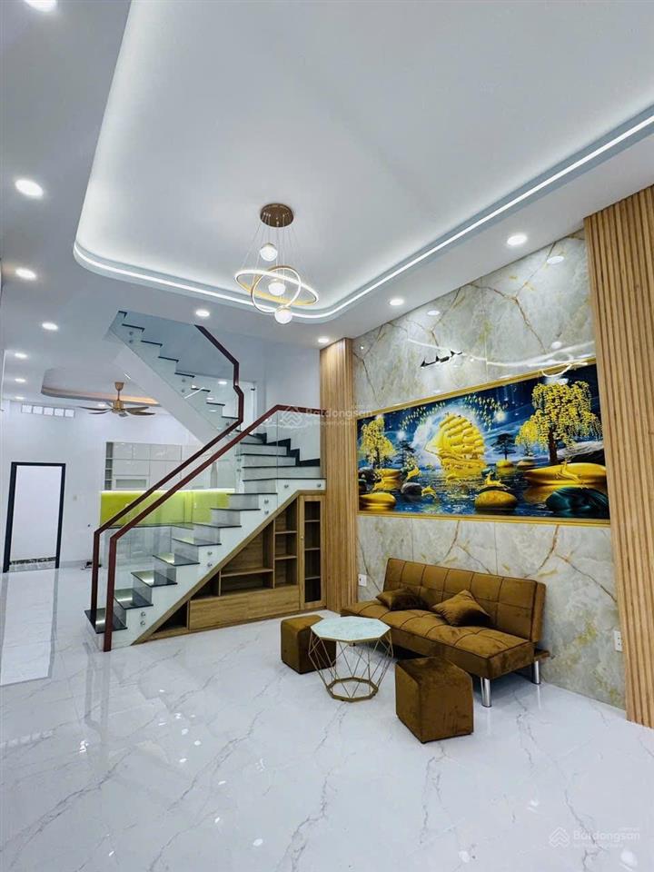 Nhà hẻm xe tải chiến lược kế khu tên lửa, 4x18m, 1 trệt 1 lầu, nhà mới, nt cao cấp, giá tốt 6 tỷ