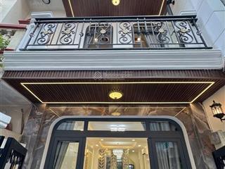 Bán nhà đẹp ngay phan xích long, phường 3, phú nhuận, 4 tầng, giá chỉ 4tỷ75 tl, sổ riêng hẻm xe hơi