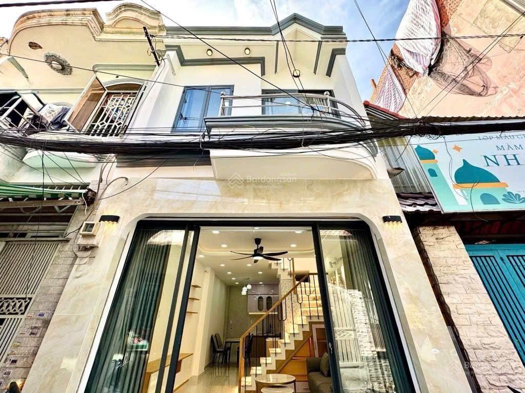 Bán nhà đẹp sổ riêng tại huỳnh văn nghệ, phường 15, tân bình, hẻm xe hơi gái chỉ 3tỷ2