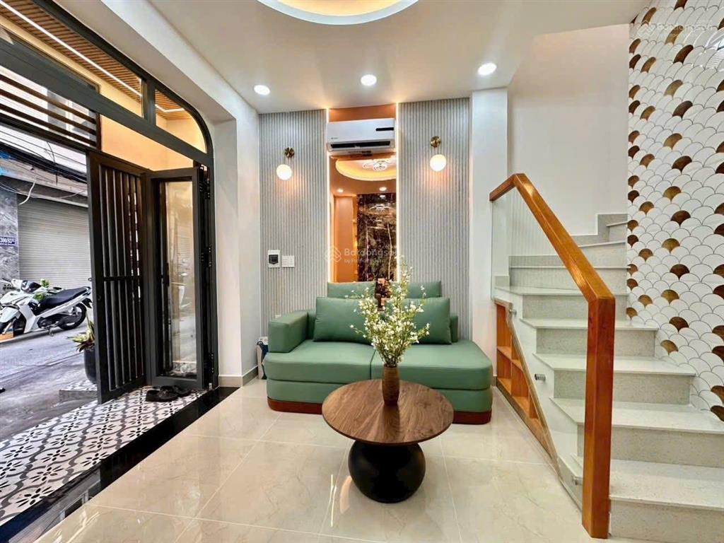 Sos!! bán nhà ngộp siêu phẩm ngay xô viết nghệ tĩnh, phường 21, bình thạnh, sổ riêng giá chỉ 3tỷ05