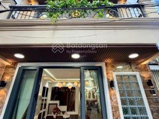 Gấp!! nhà đẹp tại huỳnh văn bánh, phú nhuận, giá 4tỷ5, 28m2, sổ riêng