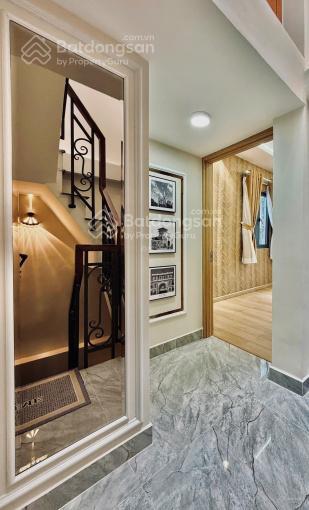 Gấp!! nhà đẹp tại huỳnh văn bánh, phú nhuận, giá 4tỷ5, 28m2, sổ riêng