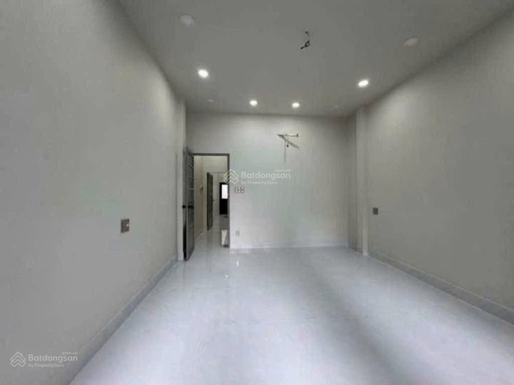 Bán nhà 2 tầng ngay quang trung, phường 8, gò vấp, hẻm xe hơi, sổ riêng